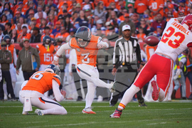 Chiefs Broncos Football