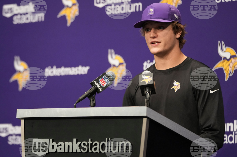 Bears Vikings Football