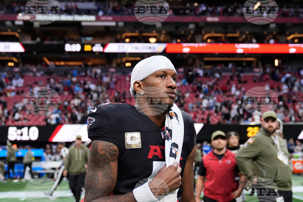 Panthers Falcons Football