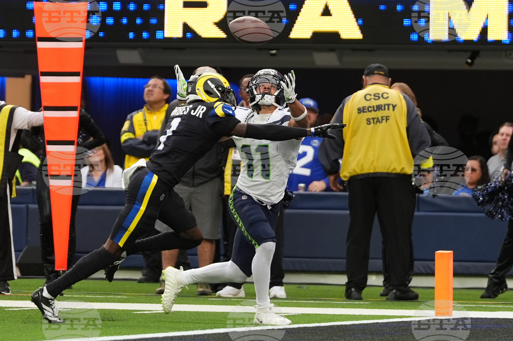 Seahawks Rams Football