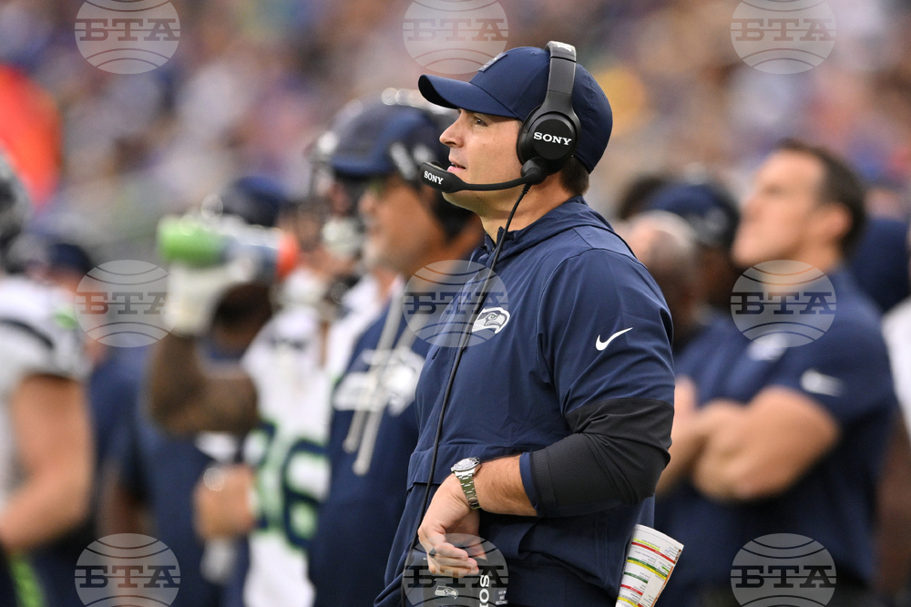 Seahawks Rams Football