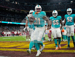 Commanders Dolphins Football