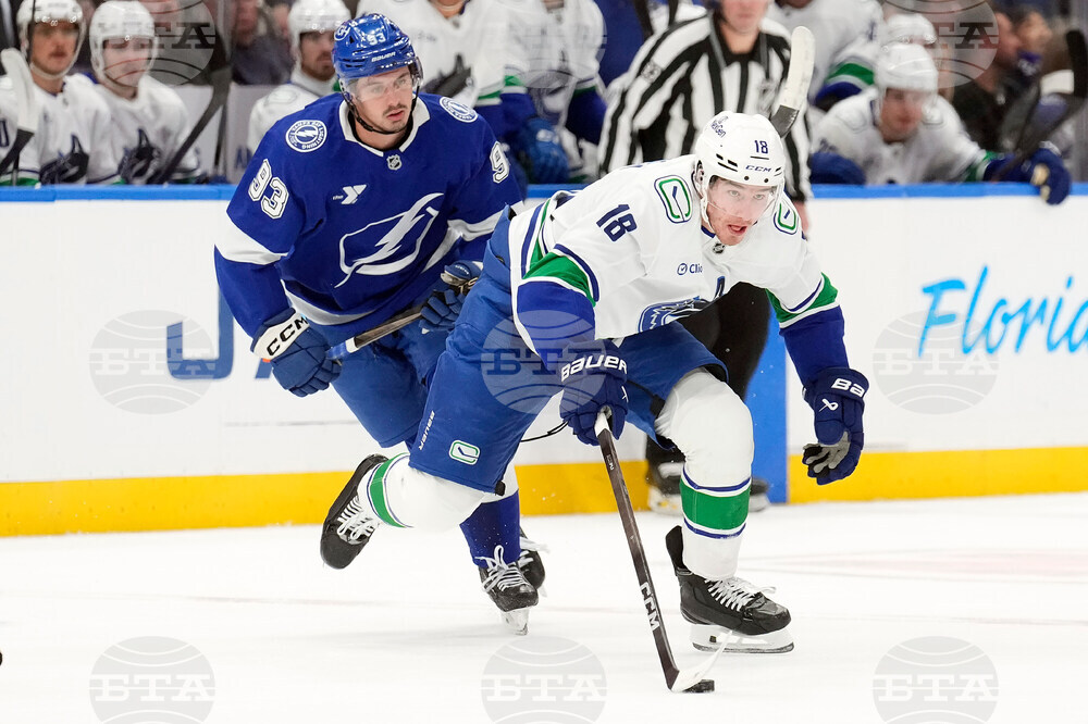 Canucks Lightning Hockey