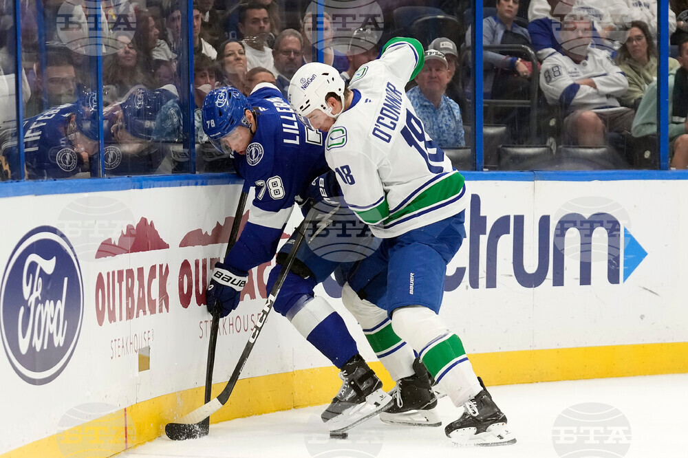 Canucks Lightning Hockey