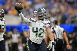 Seahawks Rams Football