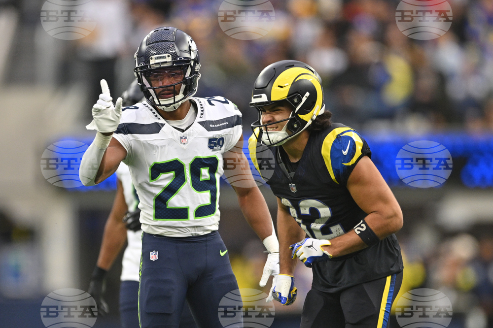 Seahawks Rams Football