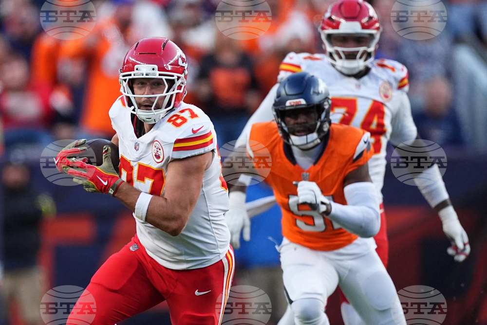 Chiefs Broncos Football