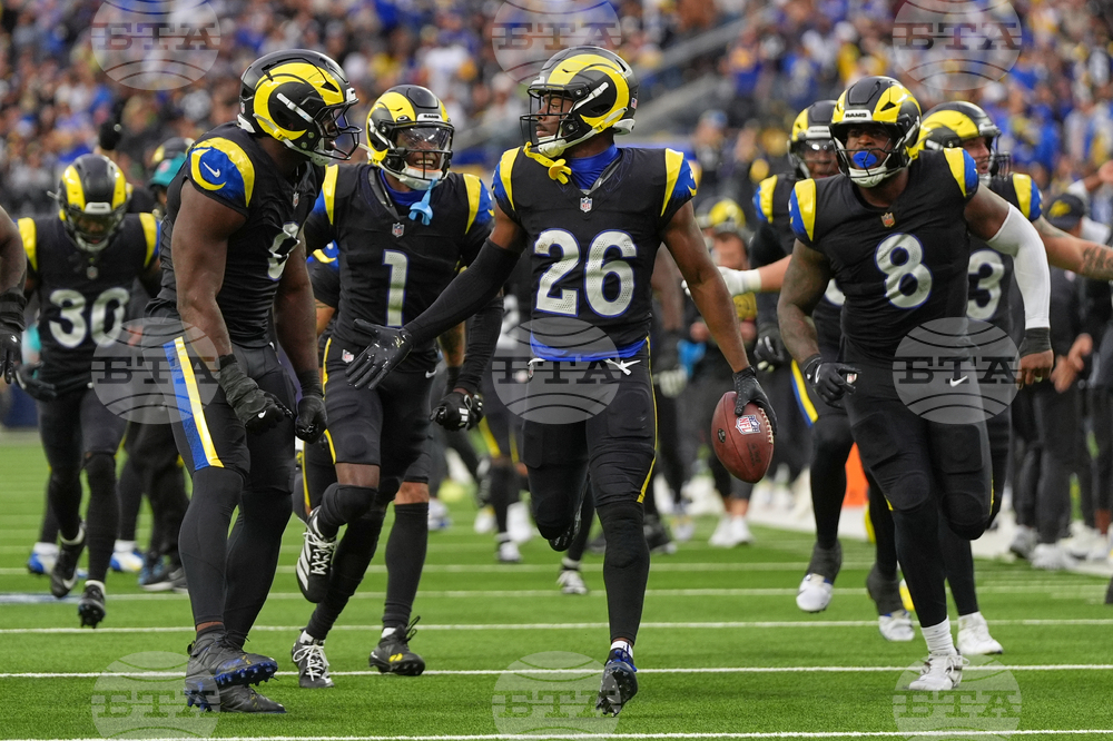 Seahawks Rams Football