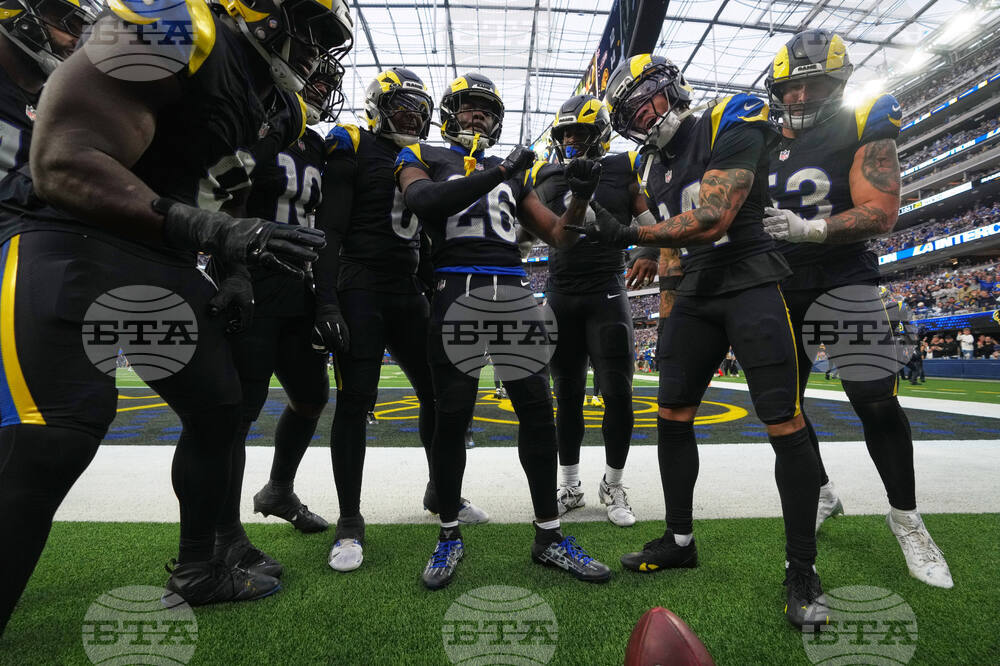 Seahawks Rams Football