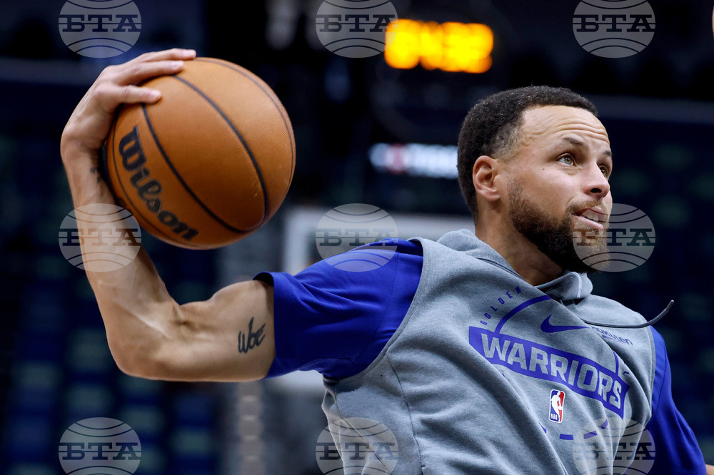 Warriors Pelicans Basketball