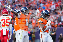 Chiefs Broncos Football