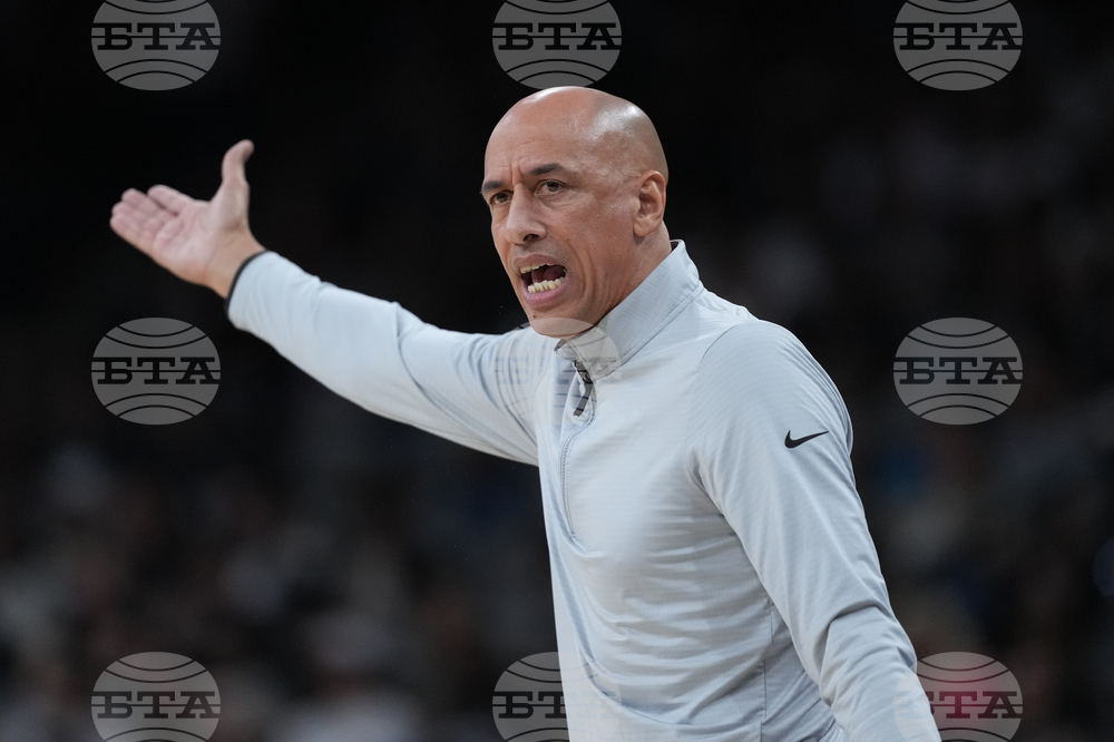 Kings Spurs Basketball