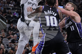 Kings Spurs Basketball