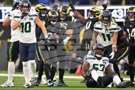 Seahawks Rams Football