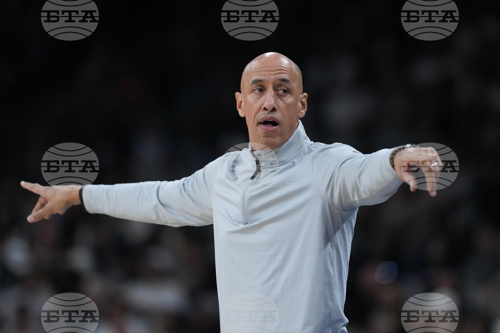 Kings Spurs Basketball