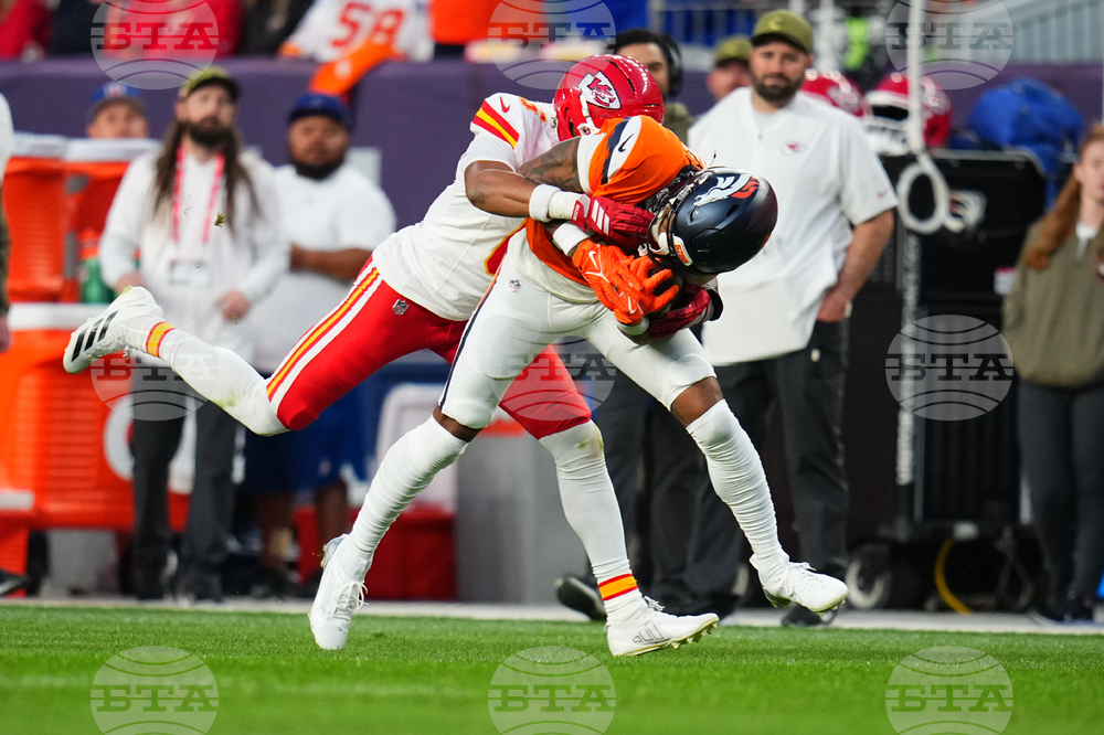 Chiefs Broncos Football