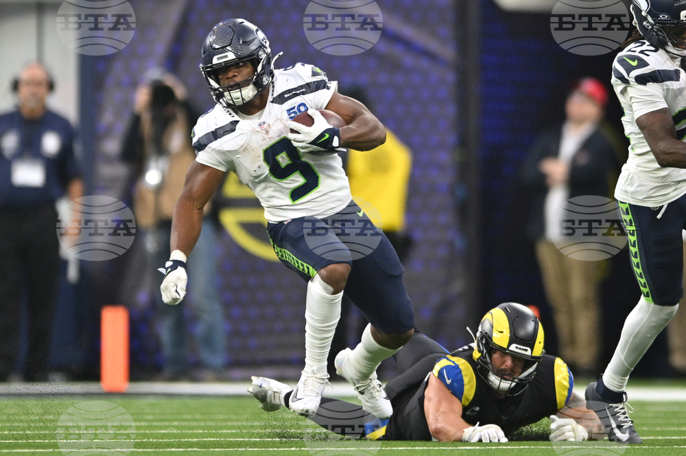 Seahawks Rams Football