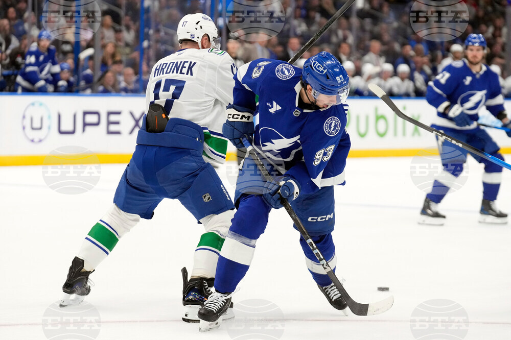 Canucks Lightning Hockey