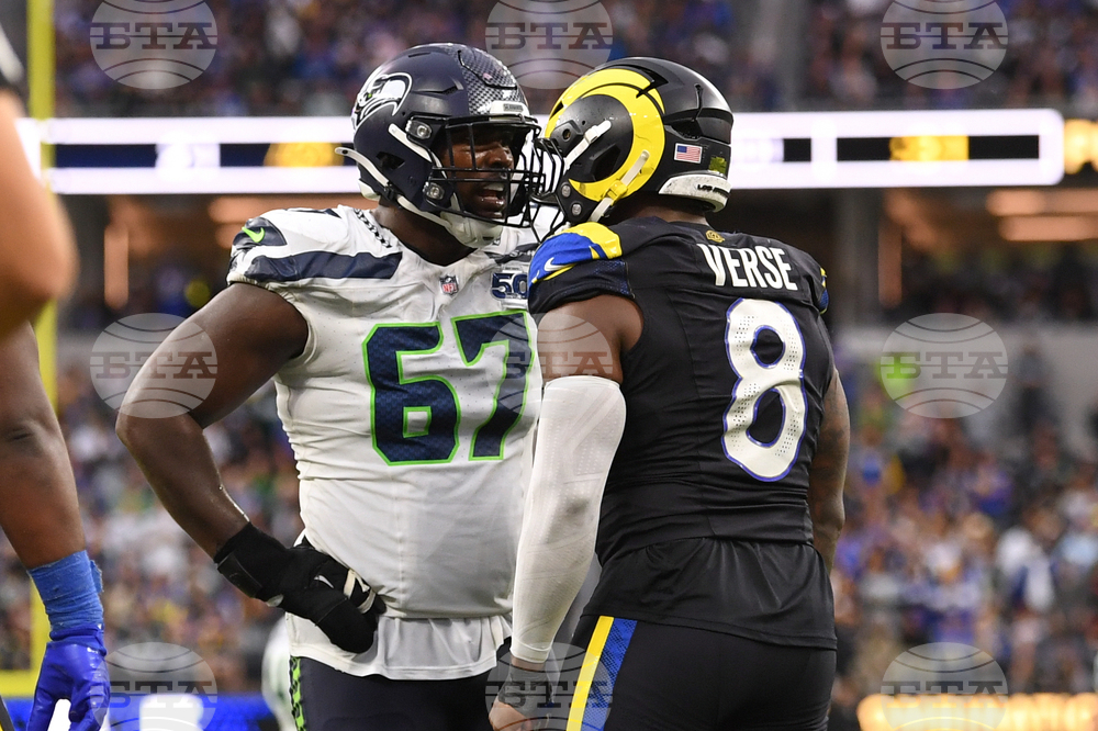 Seahawks Rams Football