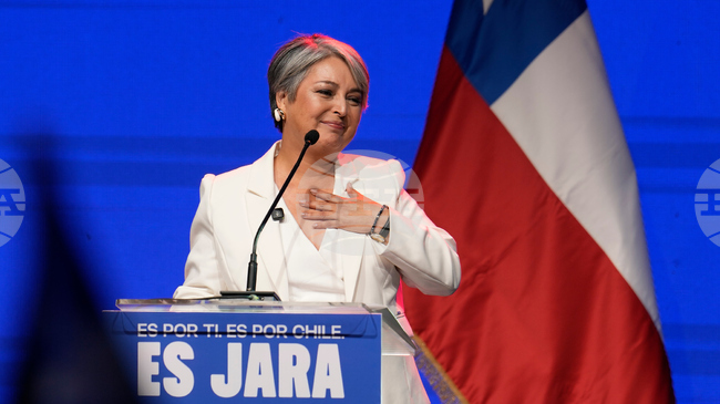 След днешните президентски избори в Чили се очаква напрегнат балотаж между комунистка и кандидат на крайната десница