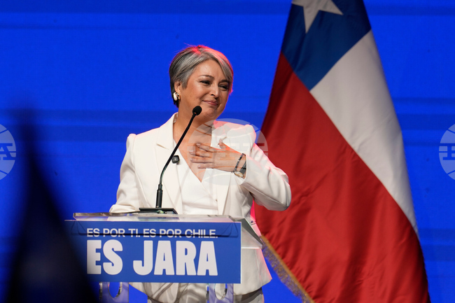 След днешните президентски избори в Чили се очаква напрегнат балотаж между комунистка и кандидат на крайната десница