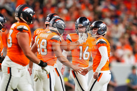 Chiefs Broncos Football