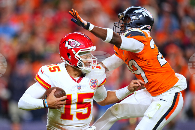 APTOPIX Chiefs Broncos Football