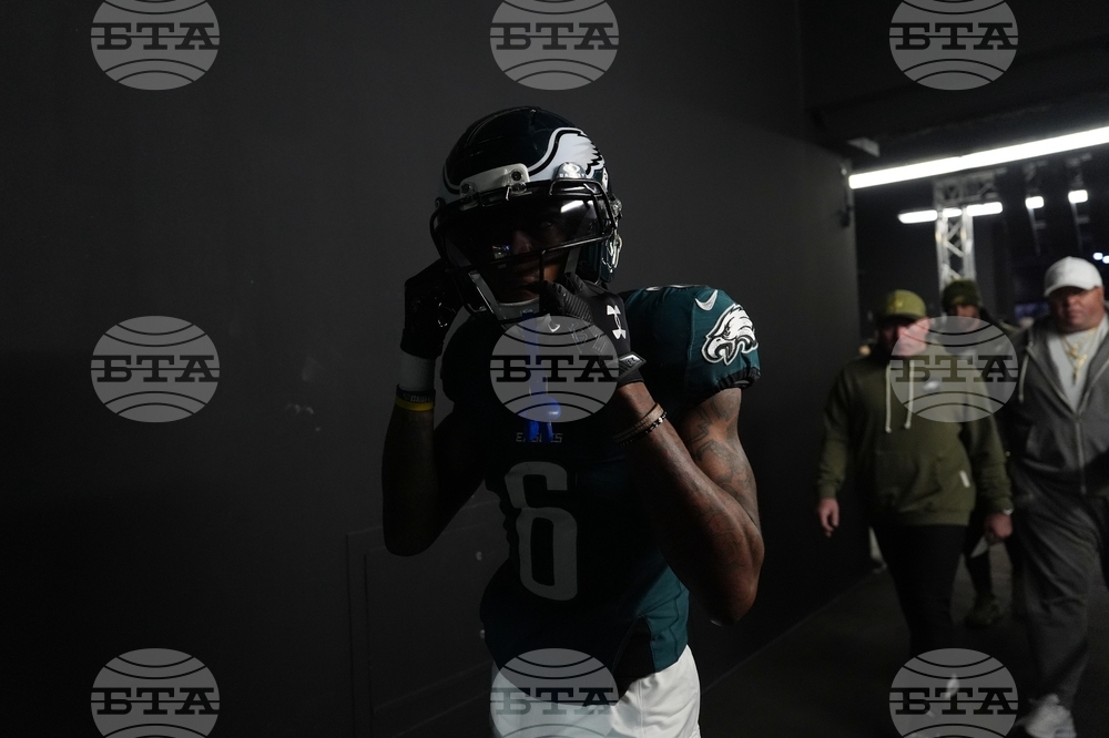 Lions Eagles Football