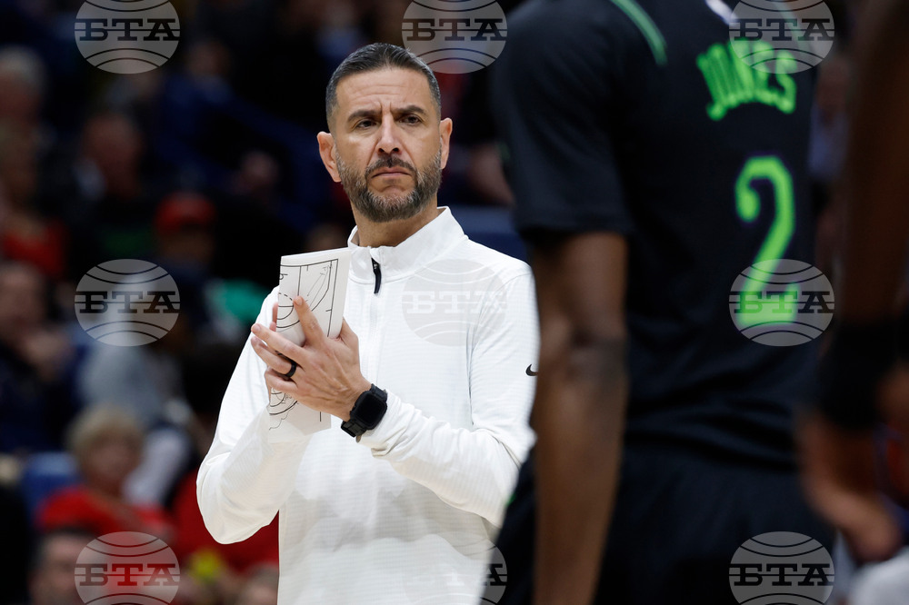 Warriors Pelicans Basketball