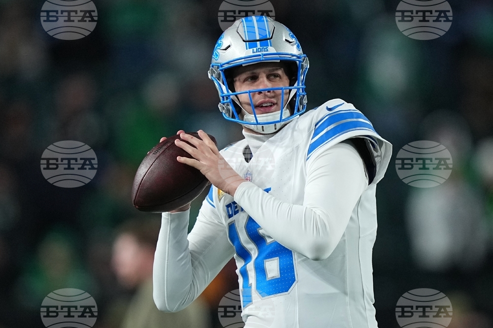 Lions Eagles Football