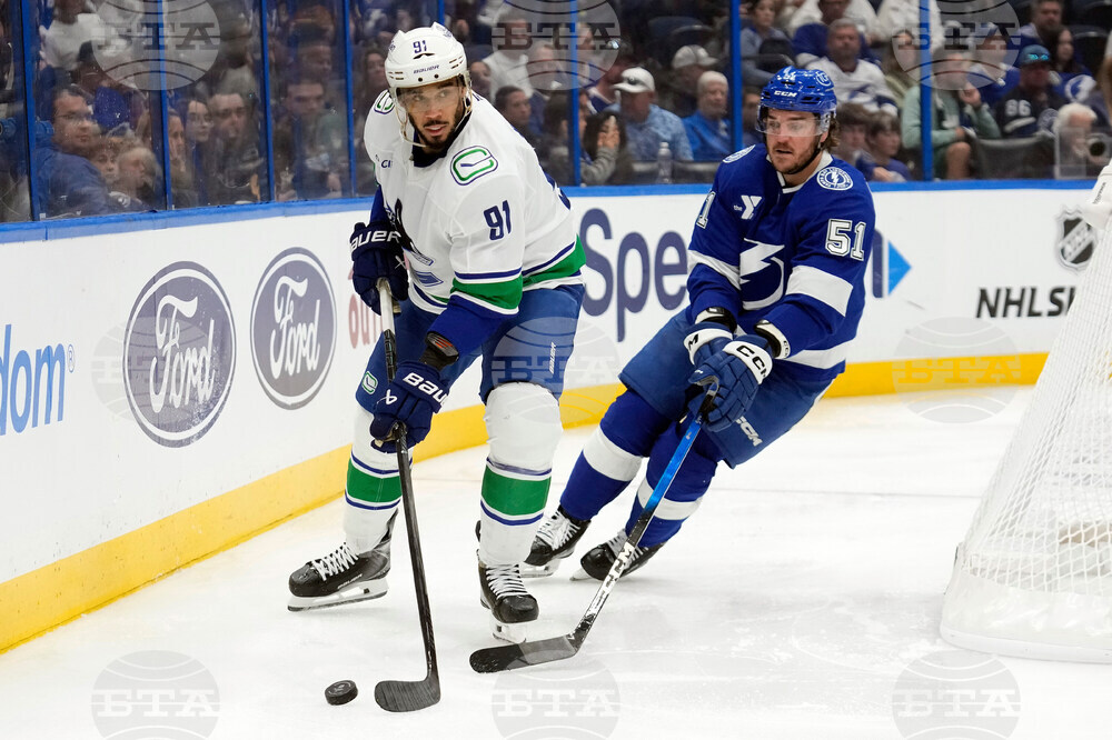 Canucks Lightning Hockey