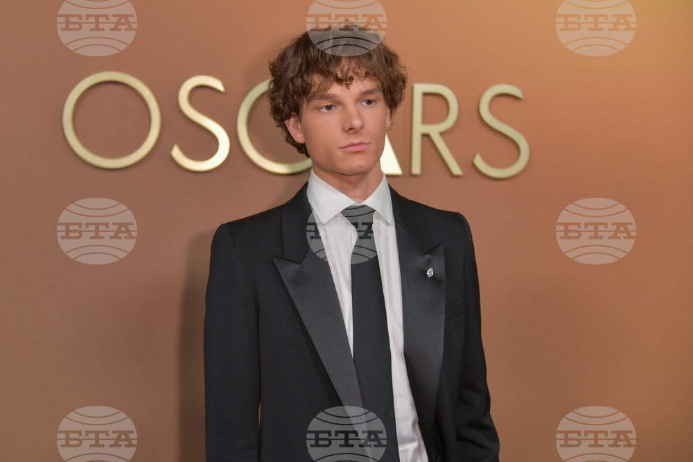 16th Governors Awards - Arrivals