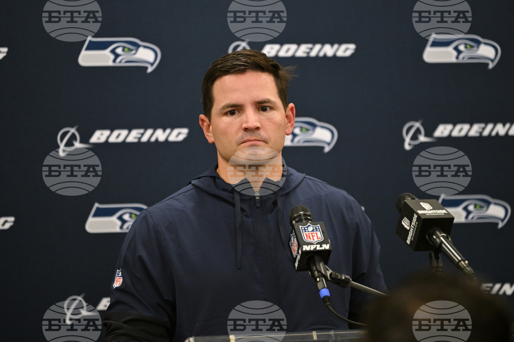 Seahawks Rams Football