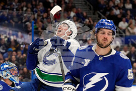 Canucks Lightning Hockey