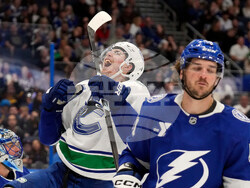 Canucks Lightning Hockey