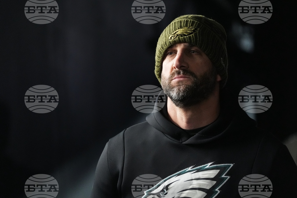 Lions Eagles Football