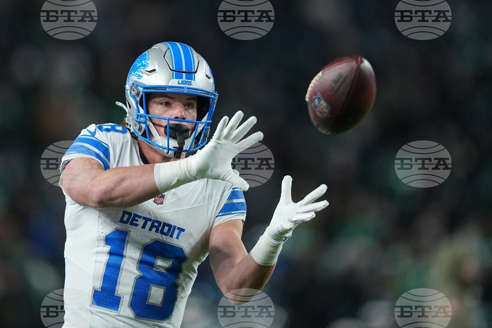 Lions Eagles Football