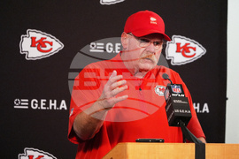 Chiefs Broncos Football