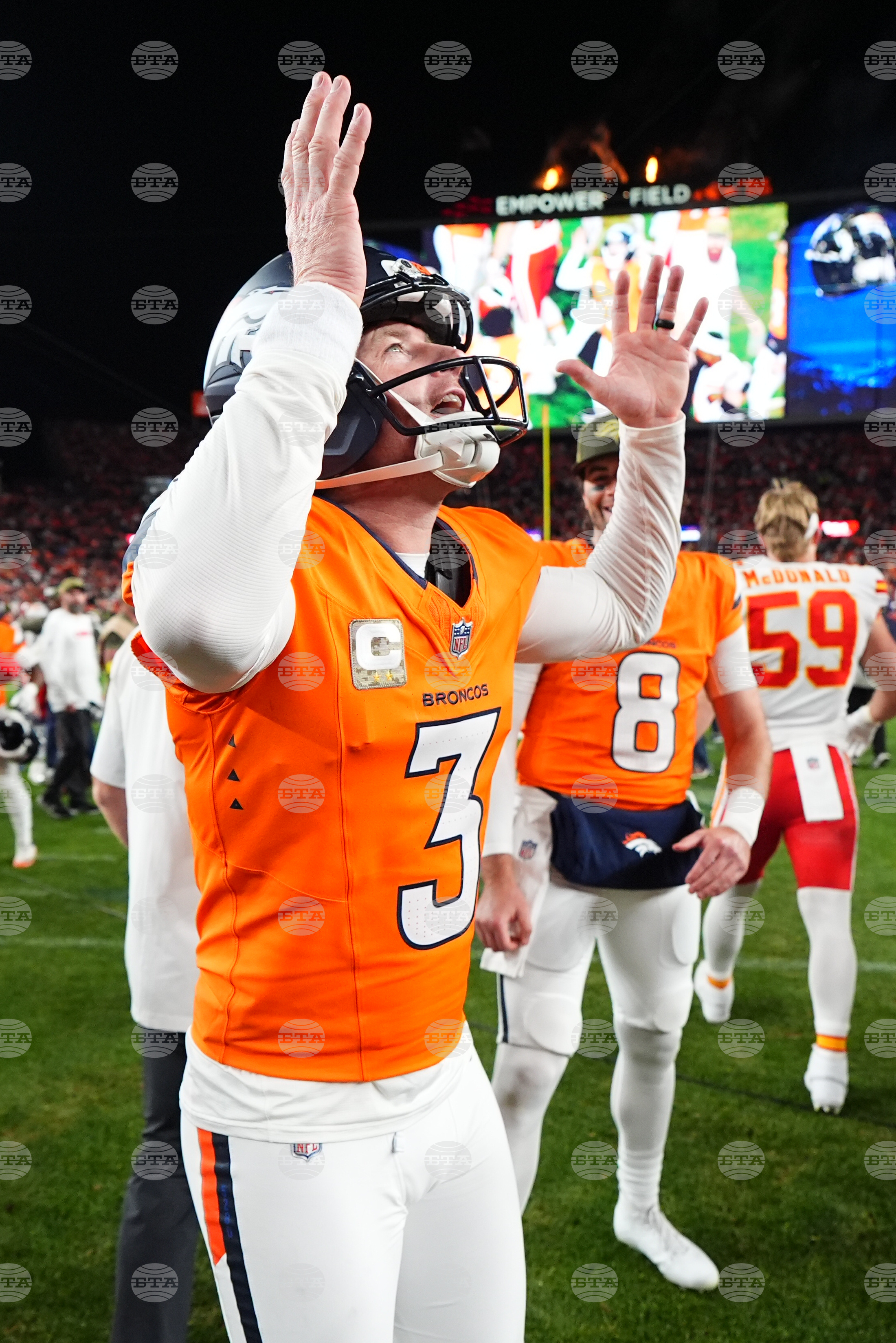 Chiefs Broncos Football