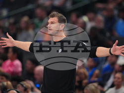 Trail Blazers Mavericks Basketball