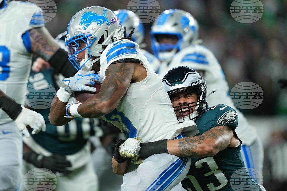 Lions Eagles Football