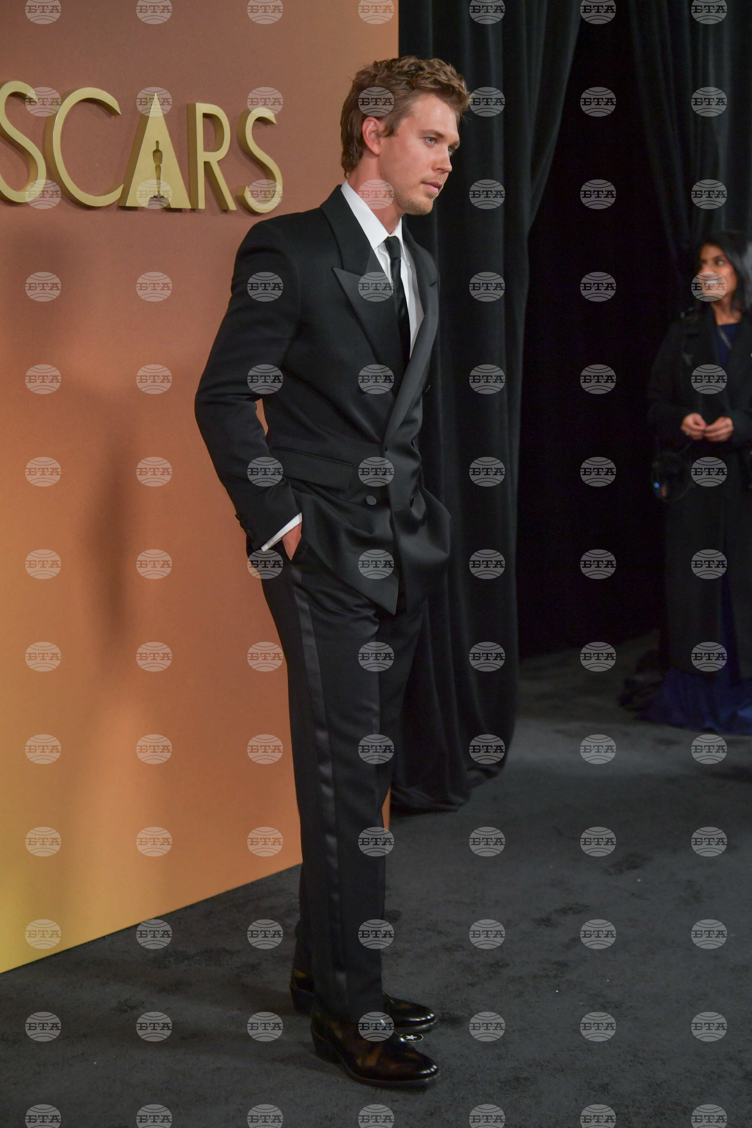 16th Governors Awards - Arrivals