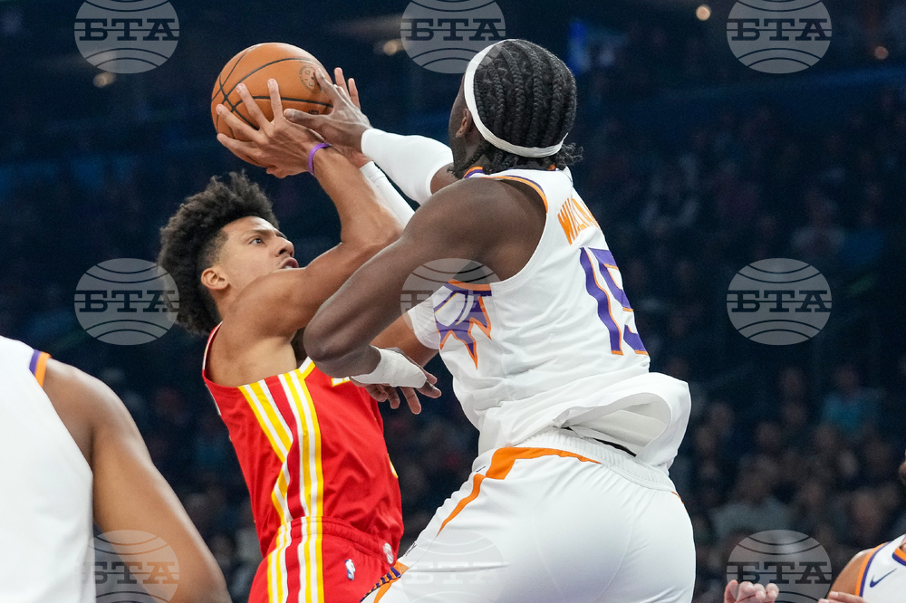 Hawks Suns Basketball