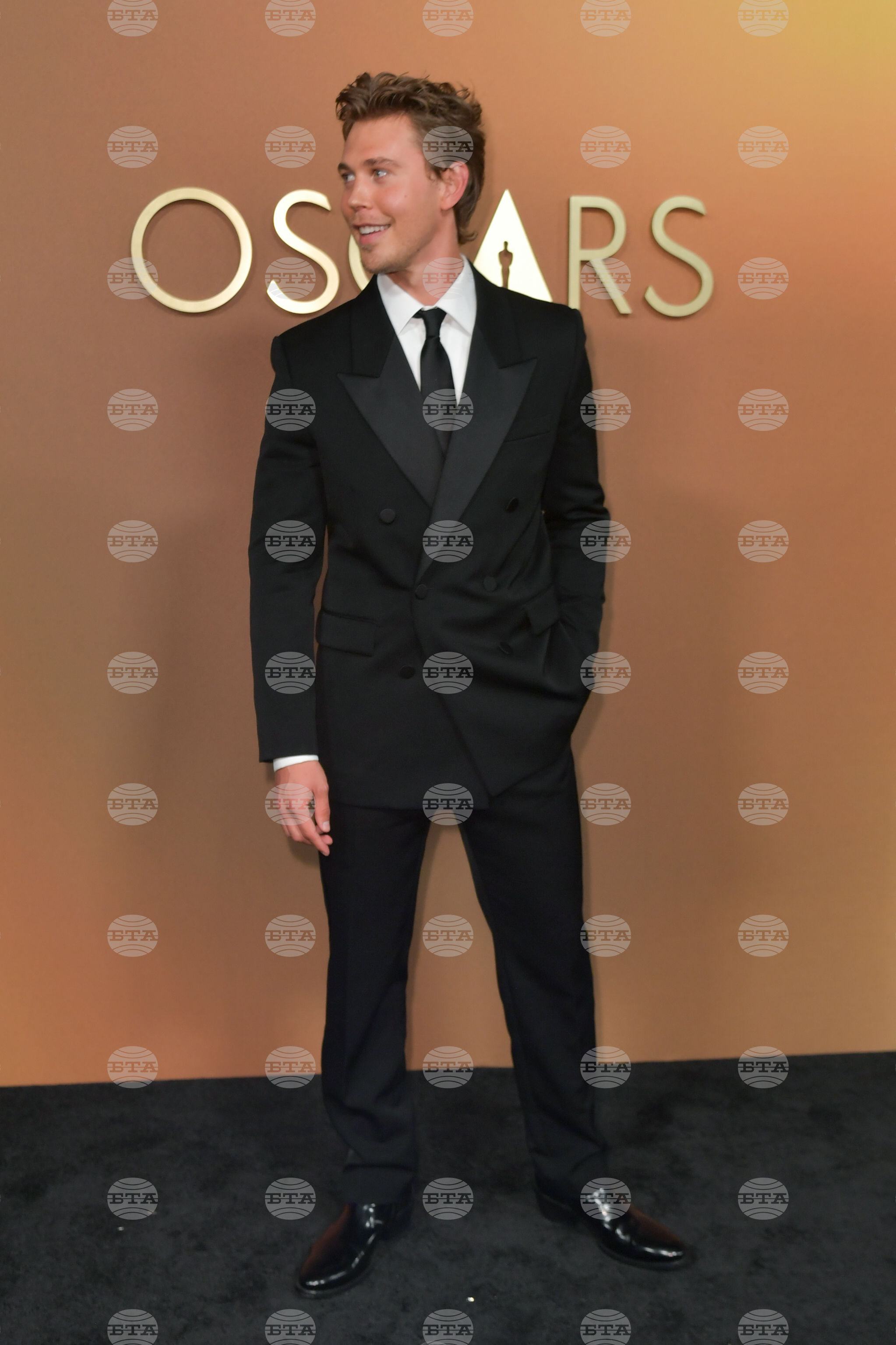 16th Governors Awards - Arrivals
