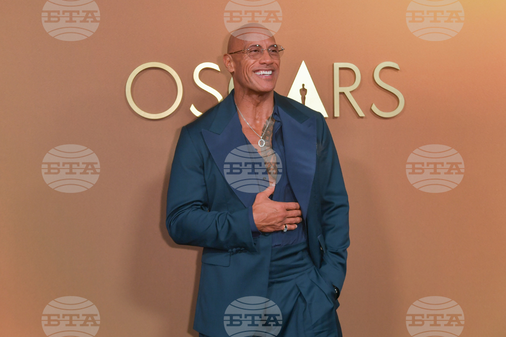 16th Governors Awards - Arrivals