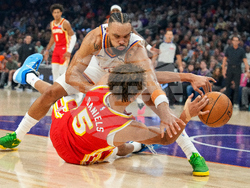 Hawks Suns Basketball