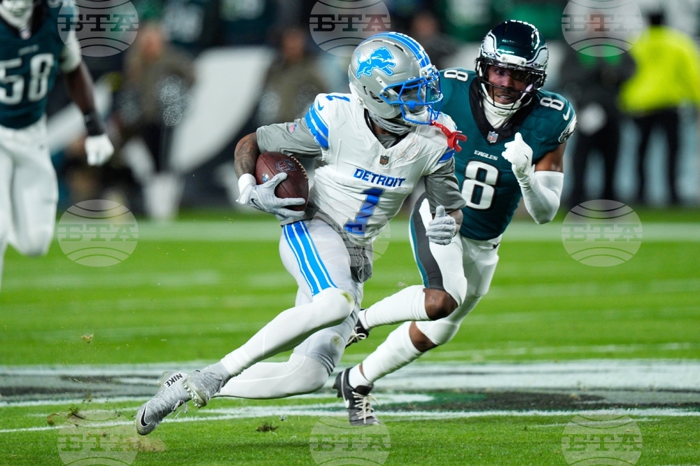 Lions Eagles Football