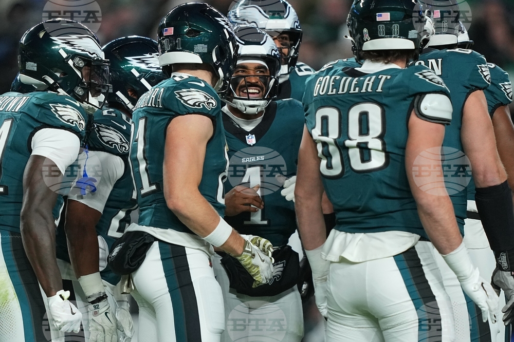 Lions Eagles Football