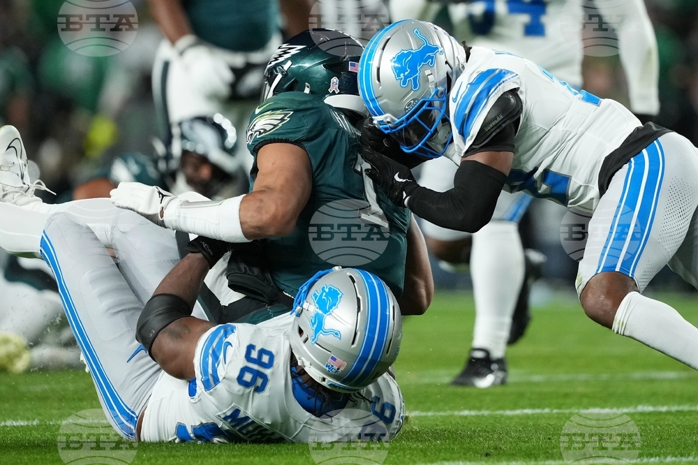 Lions Eagles Football