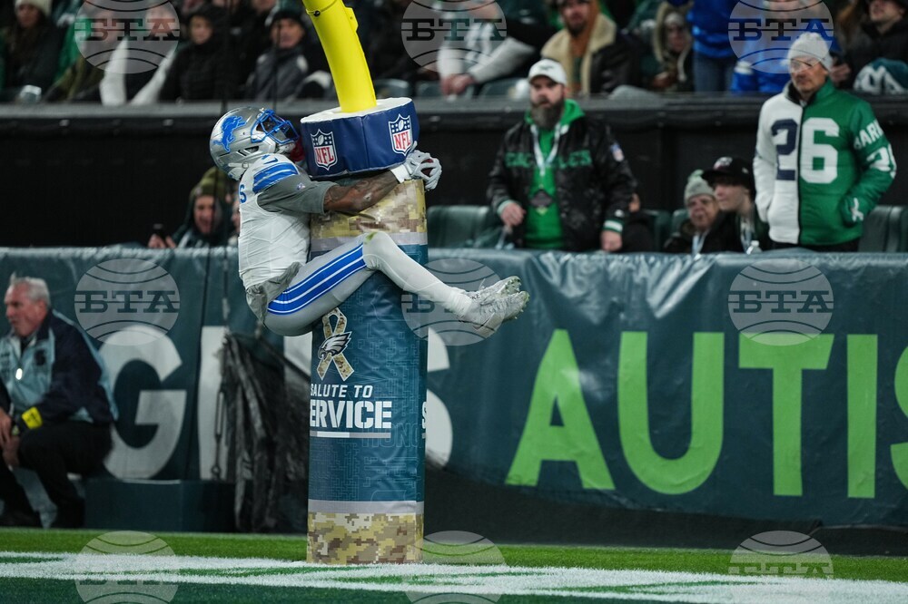 Lions Eagles Football